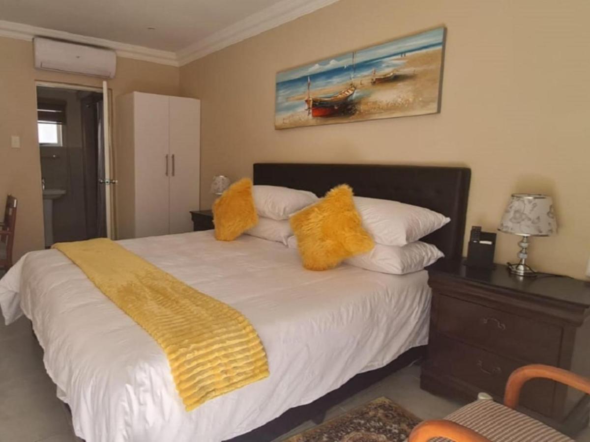 Benoni N12 Hotel Eksteriør bilde